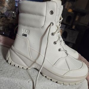 UGG White Lace-Up Boots